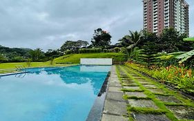 Mirage Luxuria Inn